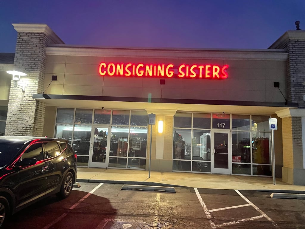 Consigning Sisters