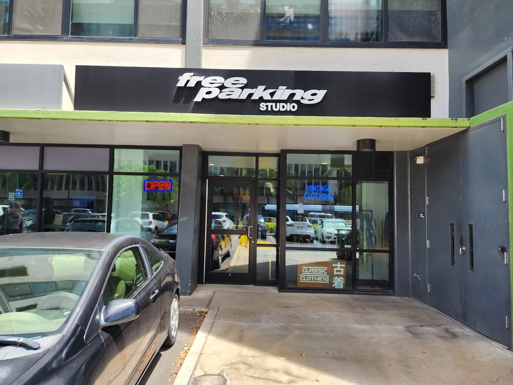 Free Parking Studio