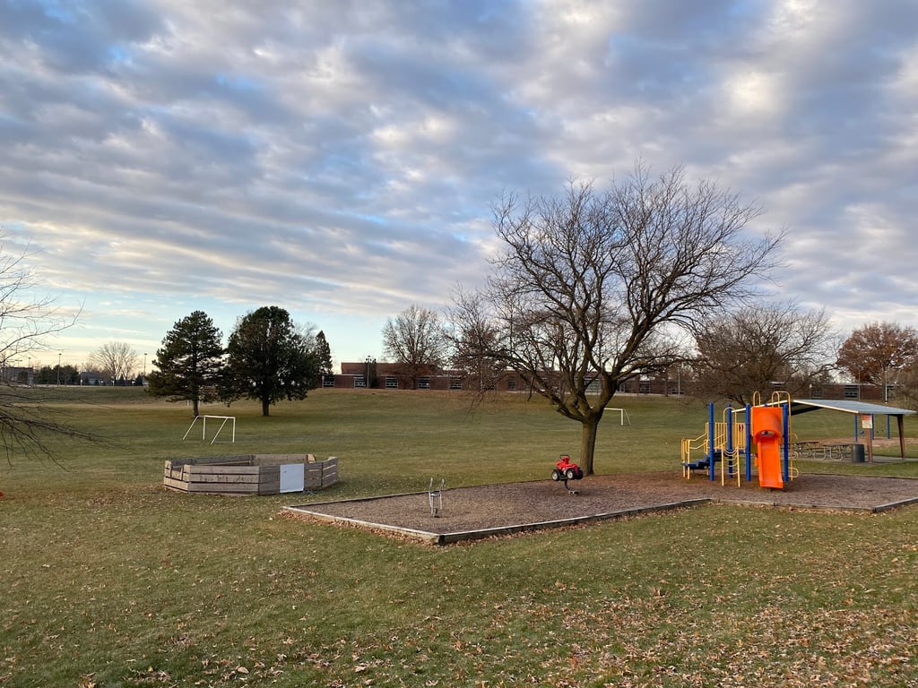 Holmes Park
