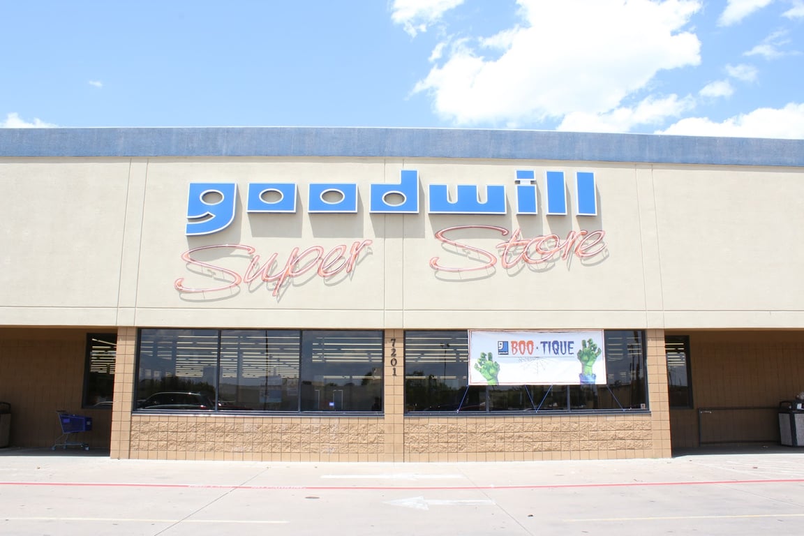 Goodwill Store – Watauga