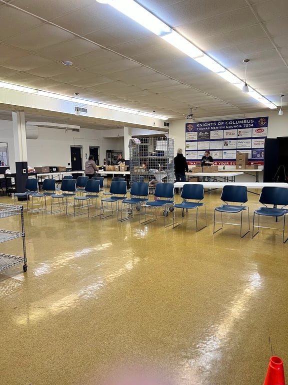 Neighborhood Food Pantries – Wayne Resurrection Catholic Church – Food Pantry