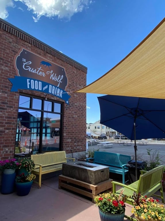 The Custer Wolf – Food & Drink