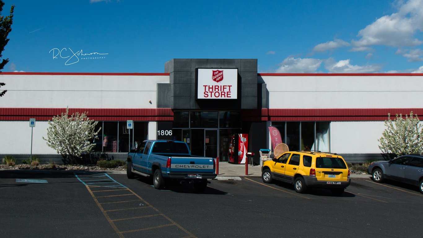 The Salvation Army Family Store & Donation Center