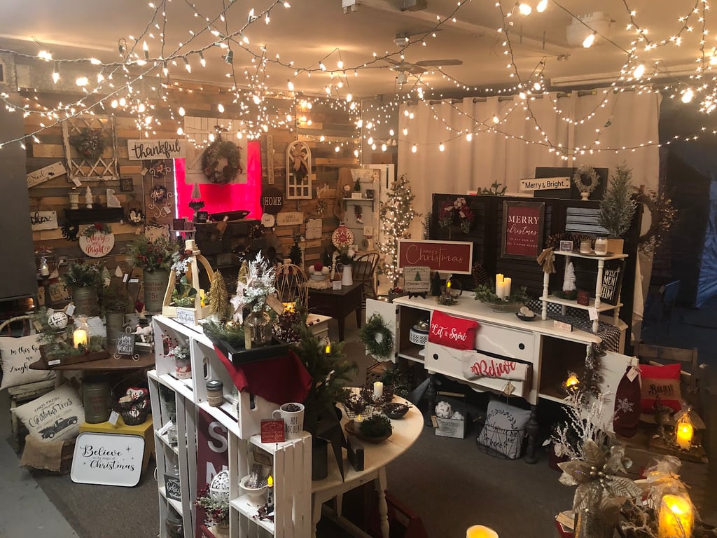 365 Vintage Market & Boutique