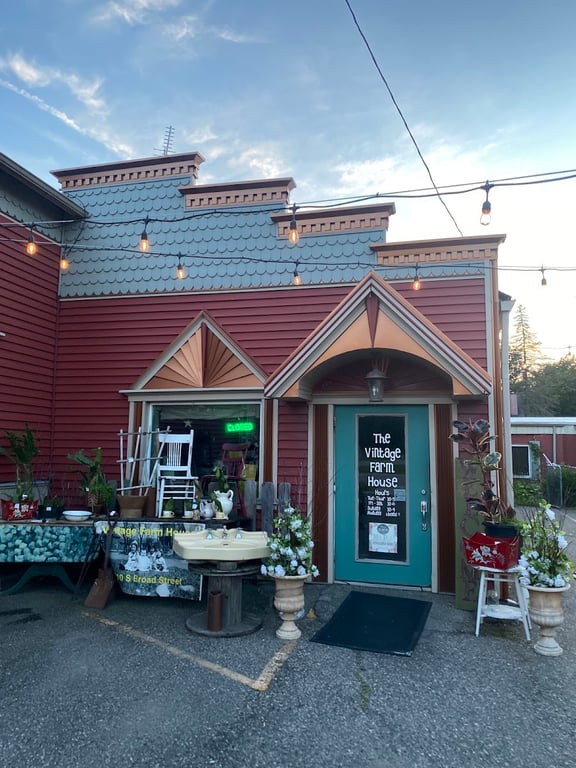 The Vintage Farm House