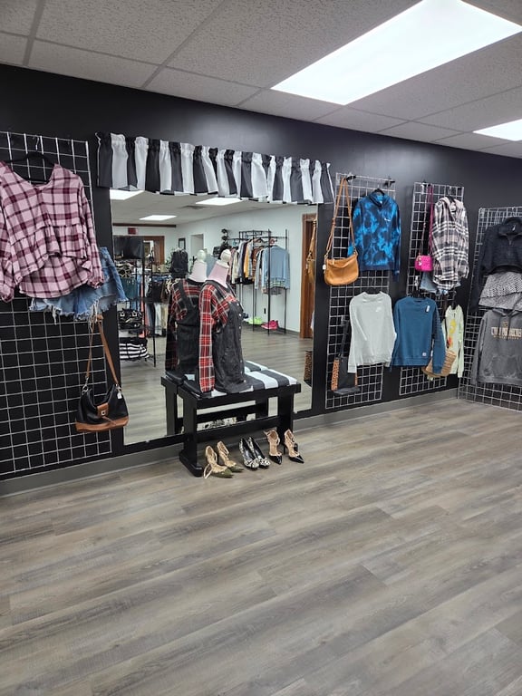 Uptown Girls Consignment