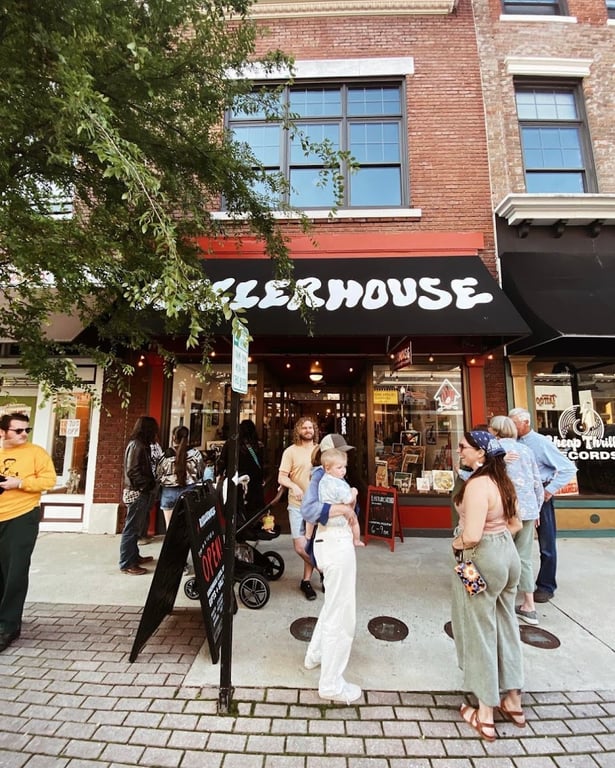 HollerHouse