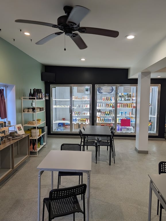 Blooms and Brews Cafe