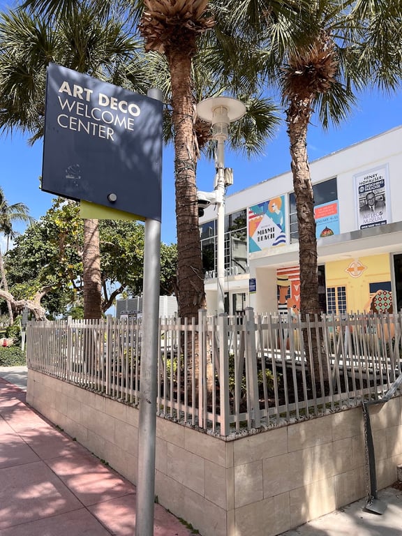 Photo of Official Art Deco Gift Shop