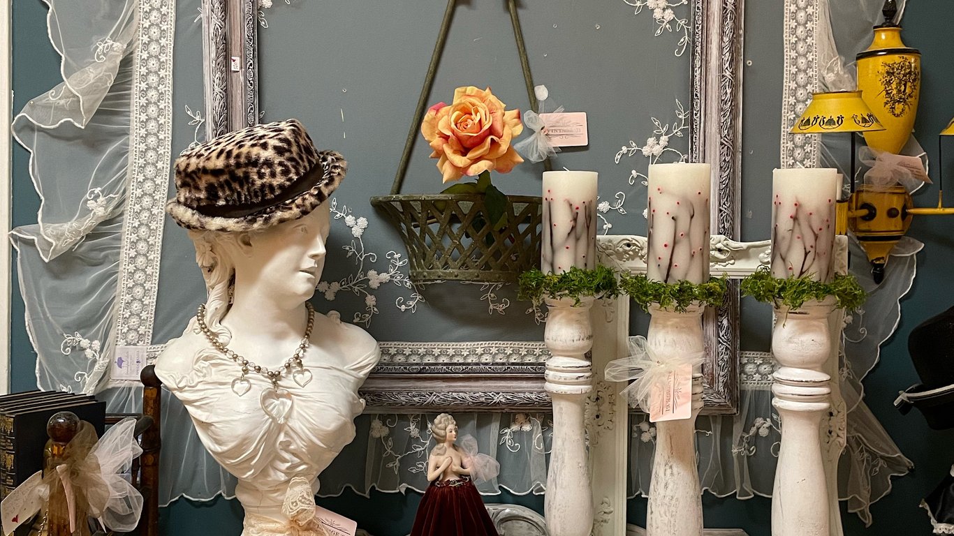 Vintage61Antiques