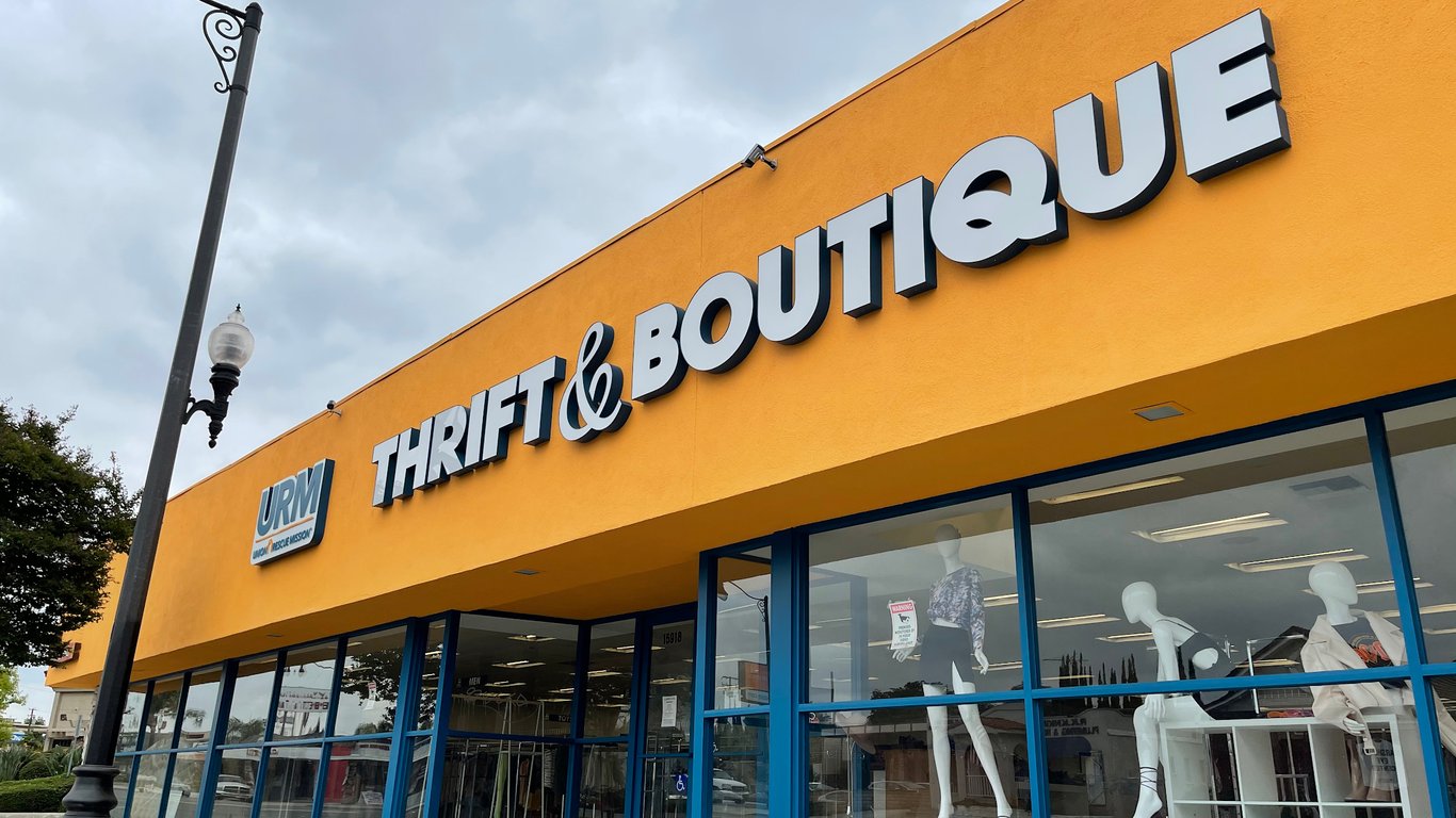 URM Thrift & Boutique