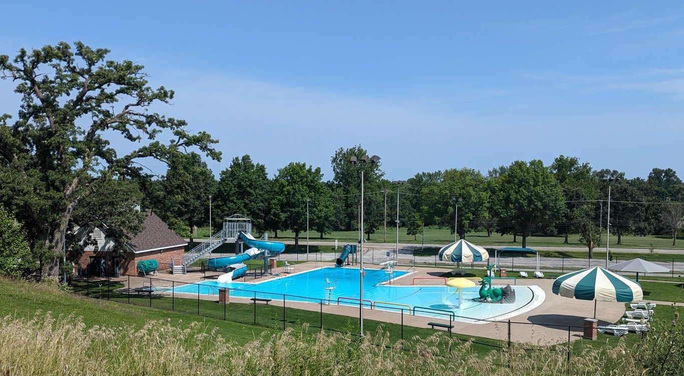 Annie Wittenmyer Aquatic Center