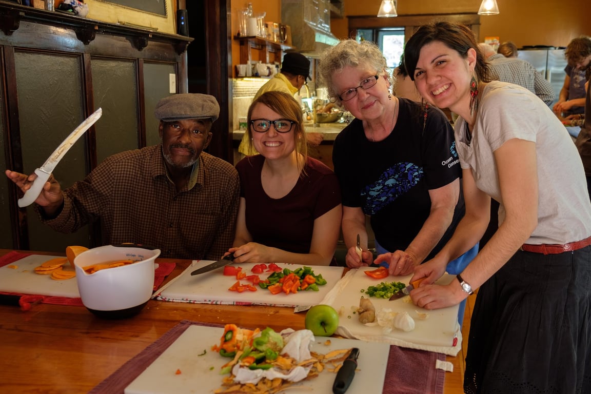Admin Office – Kinship Community Food Center