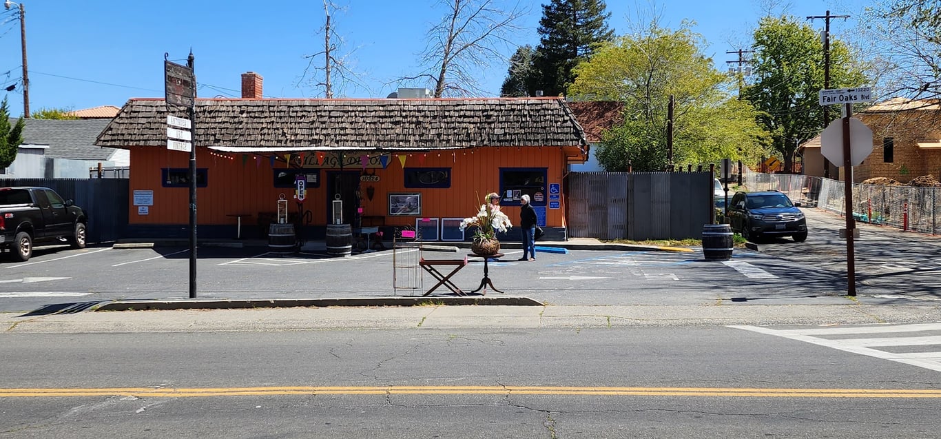 Photo of Fair Oaks Village Decor