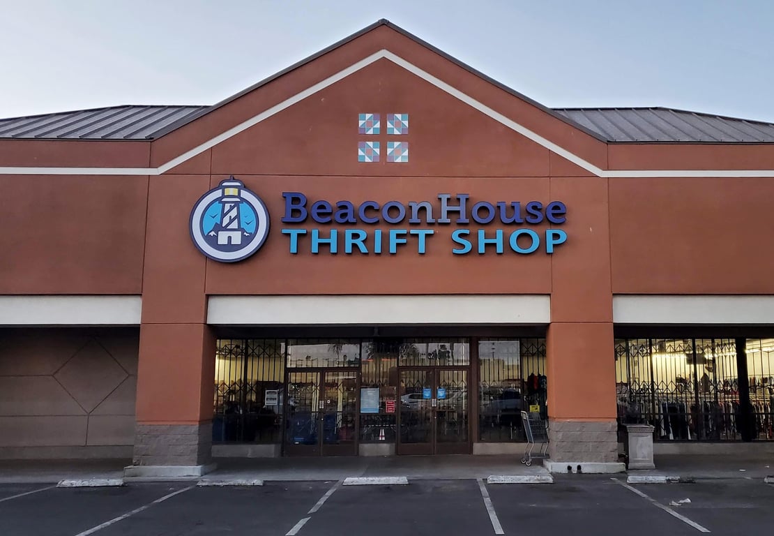 Beacon House Thrift Shop – Long Beach