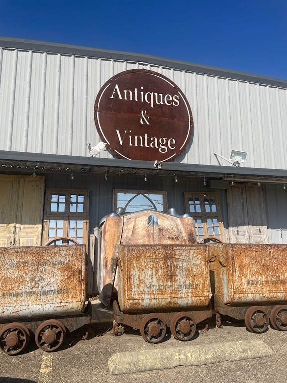 Antiques & Vintage Texas