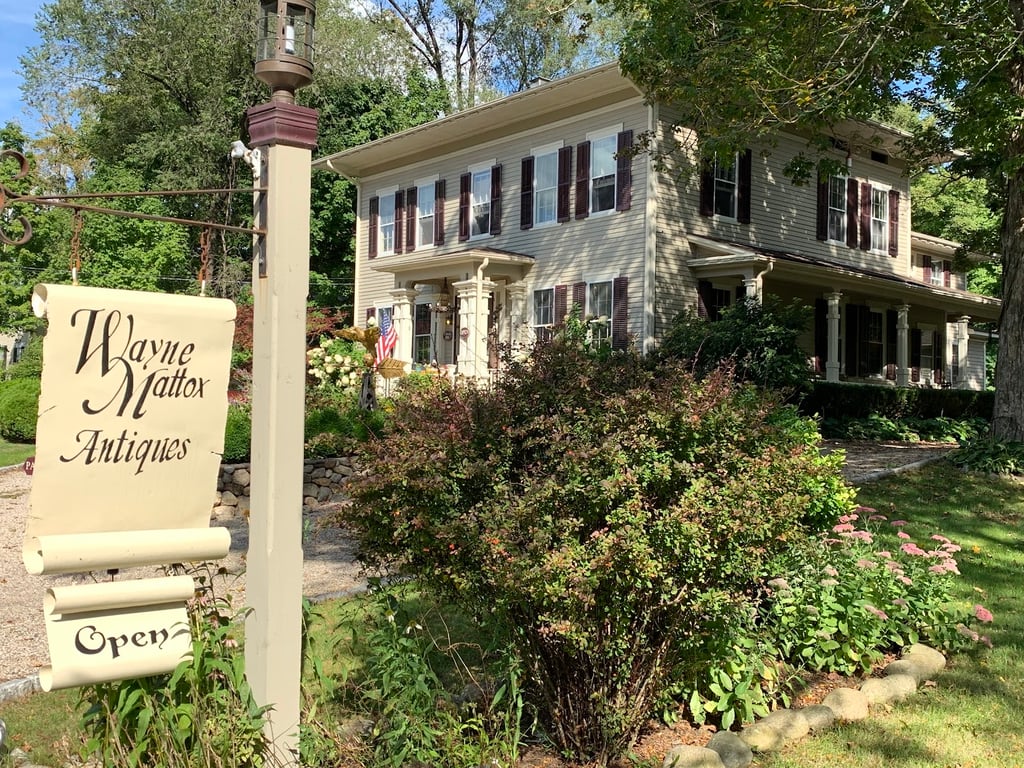 Photo of Wayne Mattox Antiques, LLC