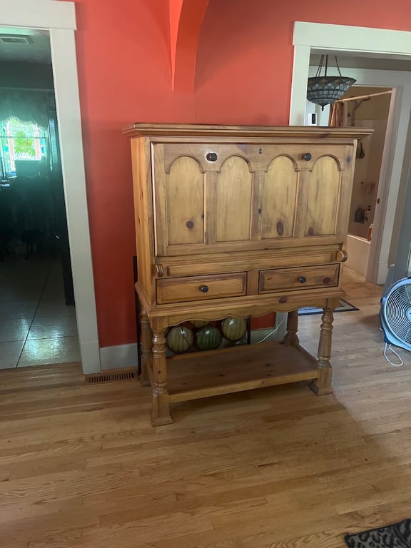Redman’s Economy Furniture