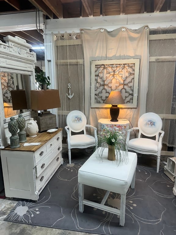 THRIFTIQUE MARKETPLACE