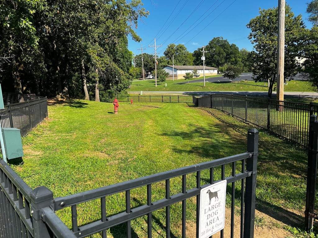 Gravette Dog Park