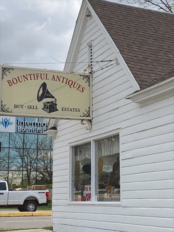 Photo of Bountiful Antiques