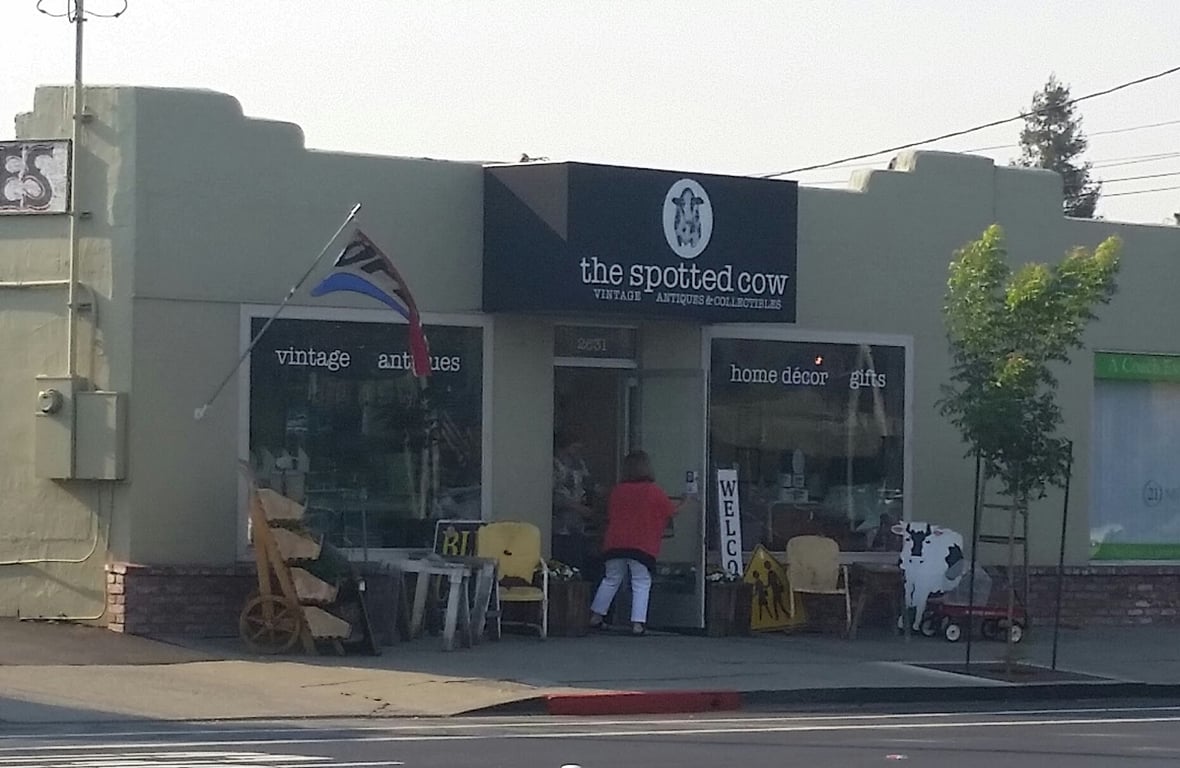The Spotted Cow – Vintage, Antiques & Collectibles