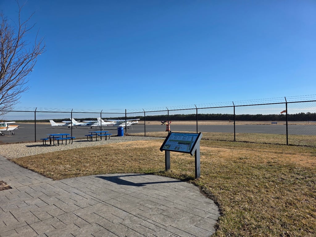 Robert J. Miller County Airpark & Off-Leash Dog Facility