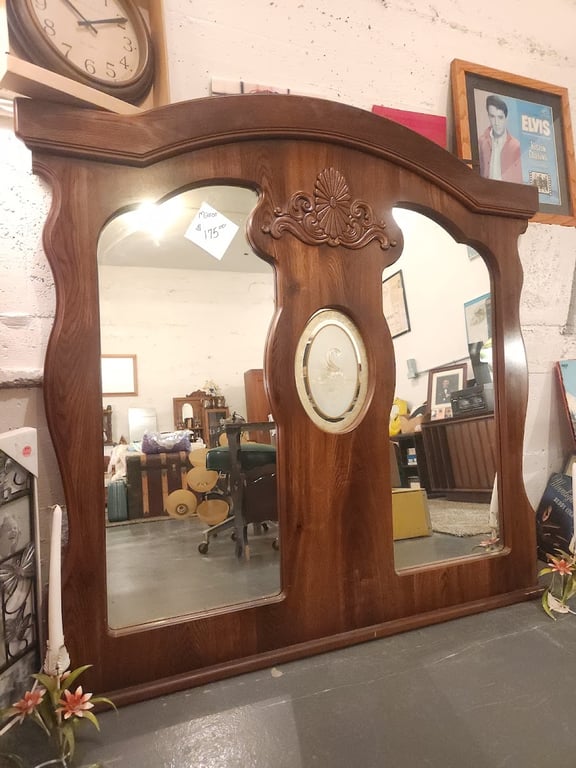 Annie Halls Vintage Boutique