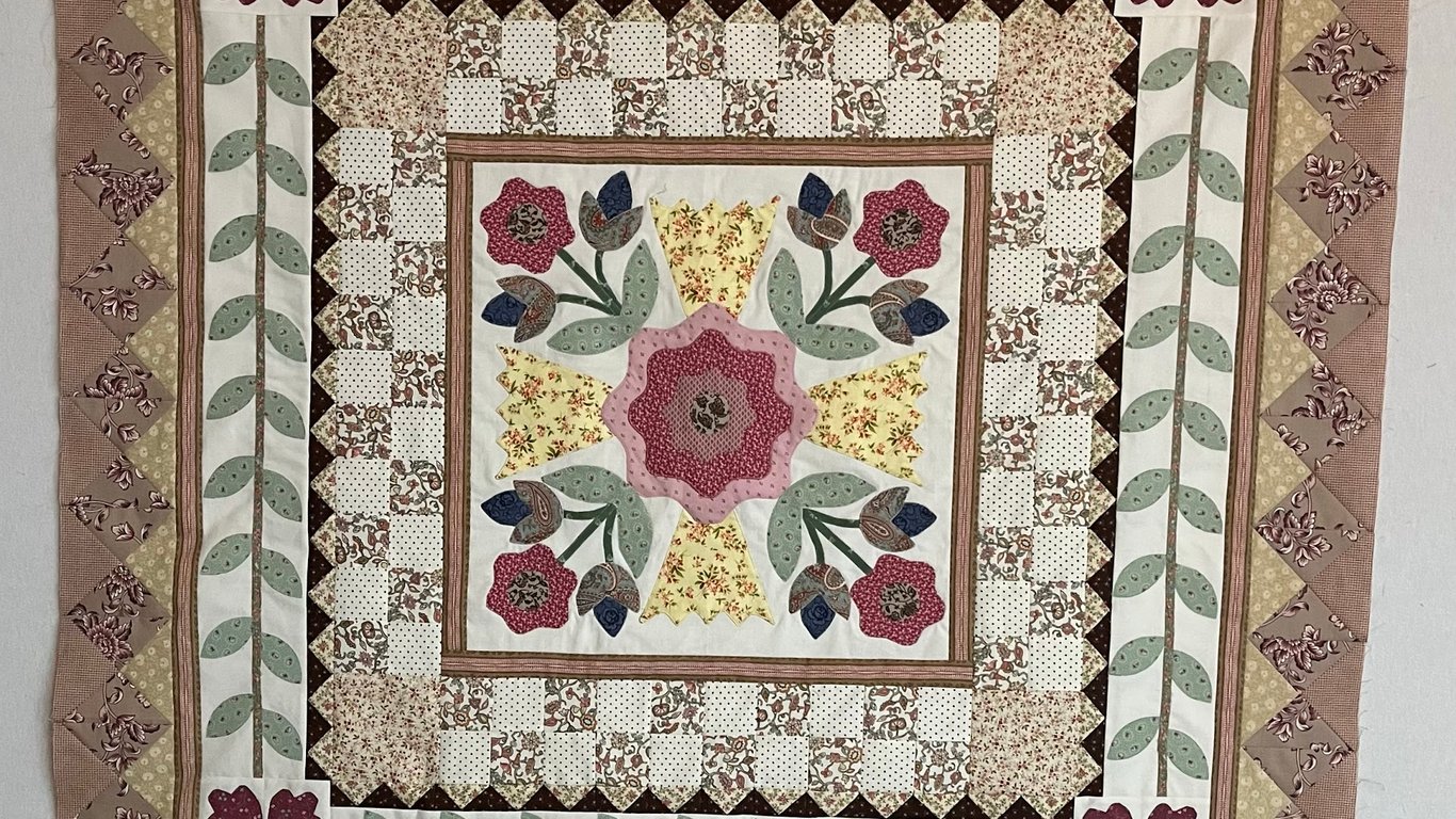 Photo of Vintage & Pearls Quilting, LLC