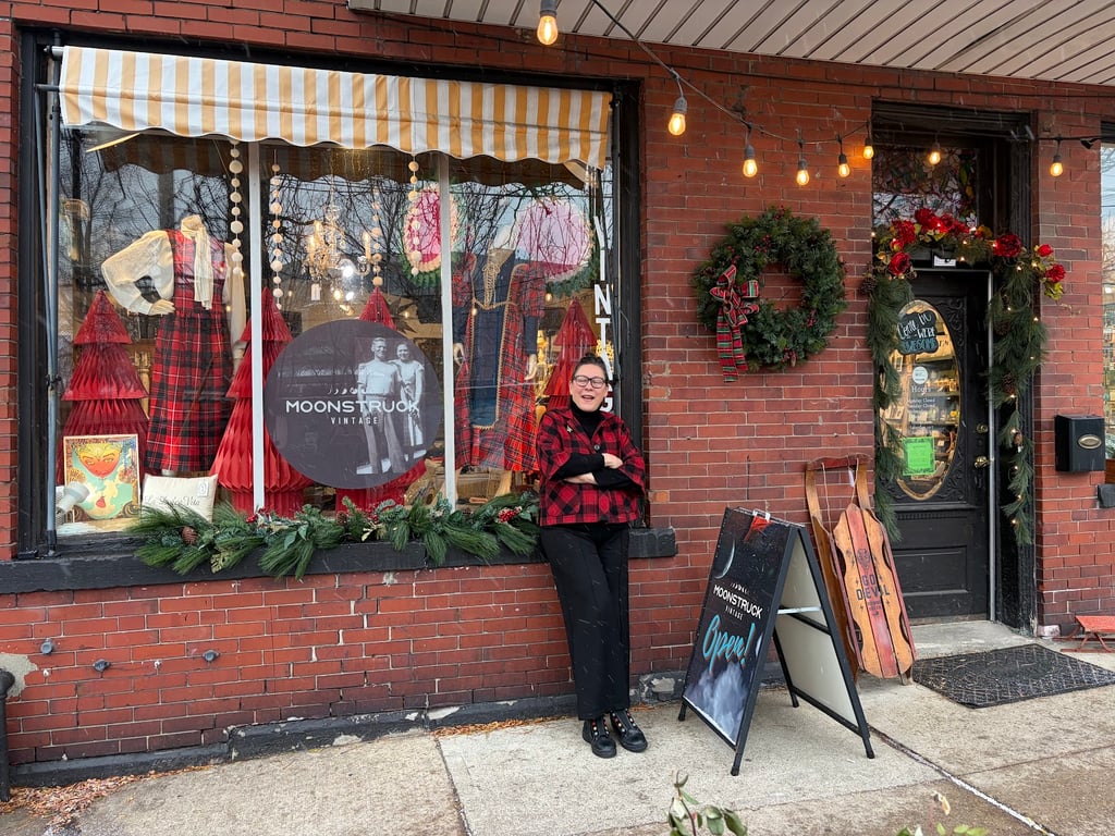 Moonstruck CLE Vintage