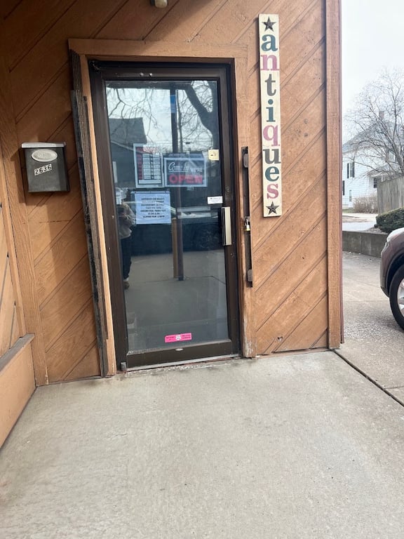Photo of Antiques on Brady