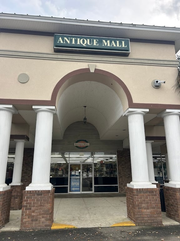 Collectors Antique Mall