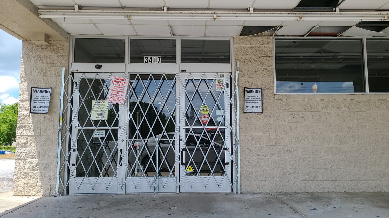 Rescue Mission of Middle Georgia Bargain Center