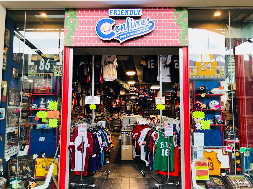 Photo of Confines Collectibles