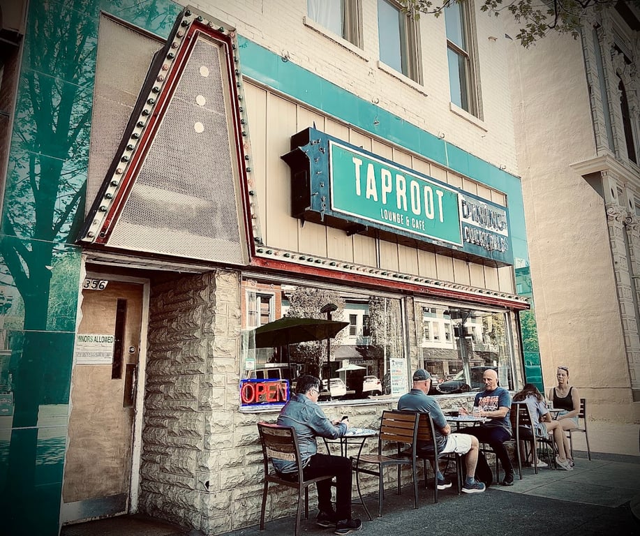 Taproot Lounge & Cafe