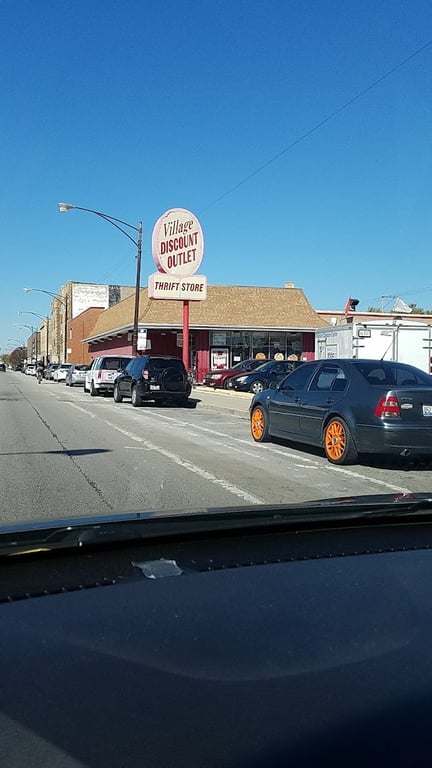 Village Discount Outlet
