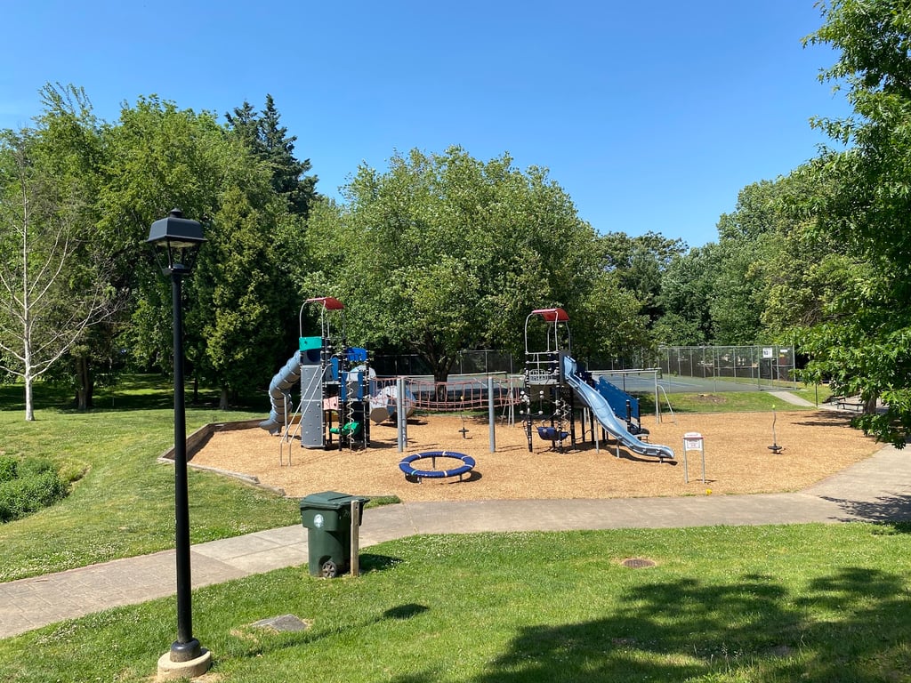 Ellsworth Park and Dog Park