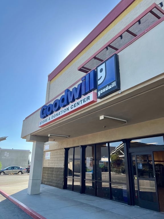 Goodwill Southern California Retail Store & Donation Center
