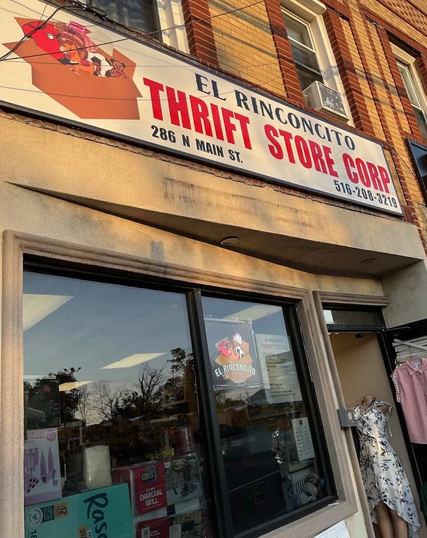El Rinconcito Thrift Store