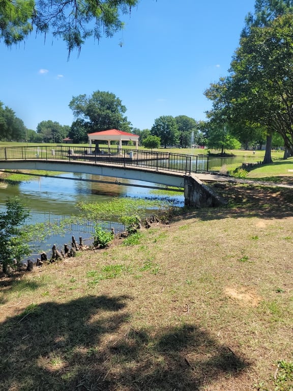 MacArthur Dog Park