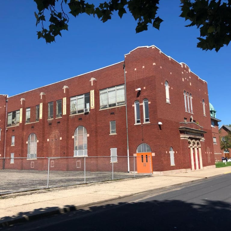 East Bluff Community Center