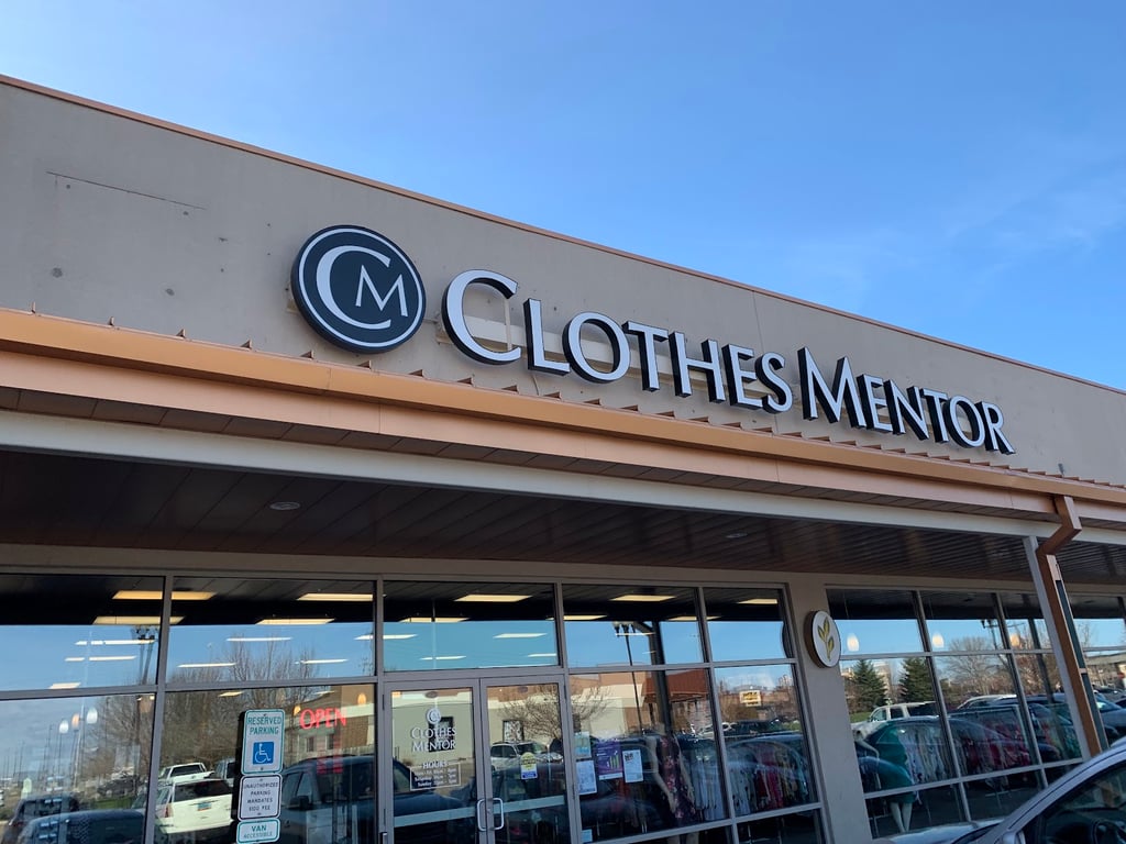 Clothes Mentor Fargo, ND
