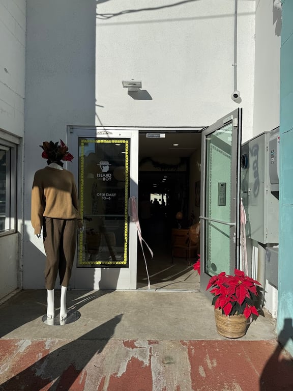 ISLAND-BOY shop