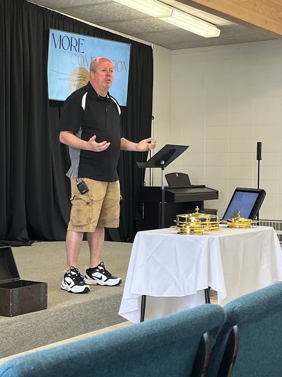 The Crossroads Community Church