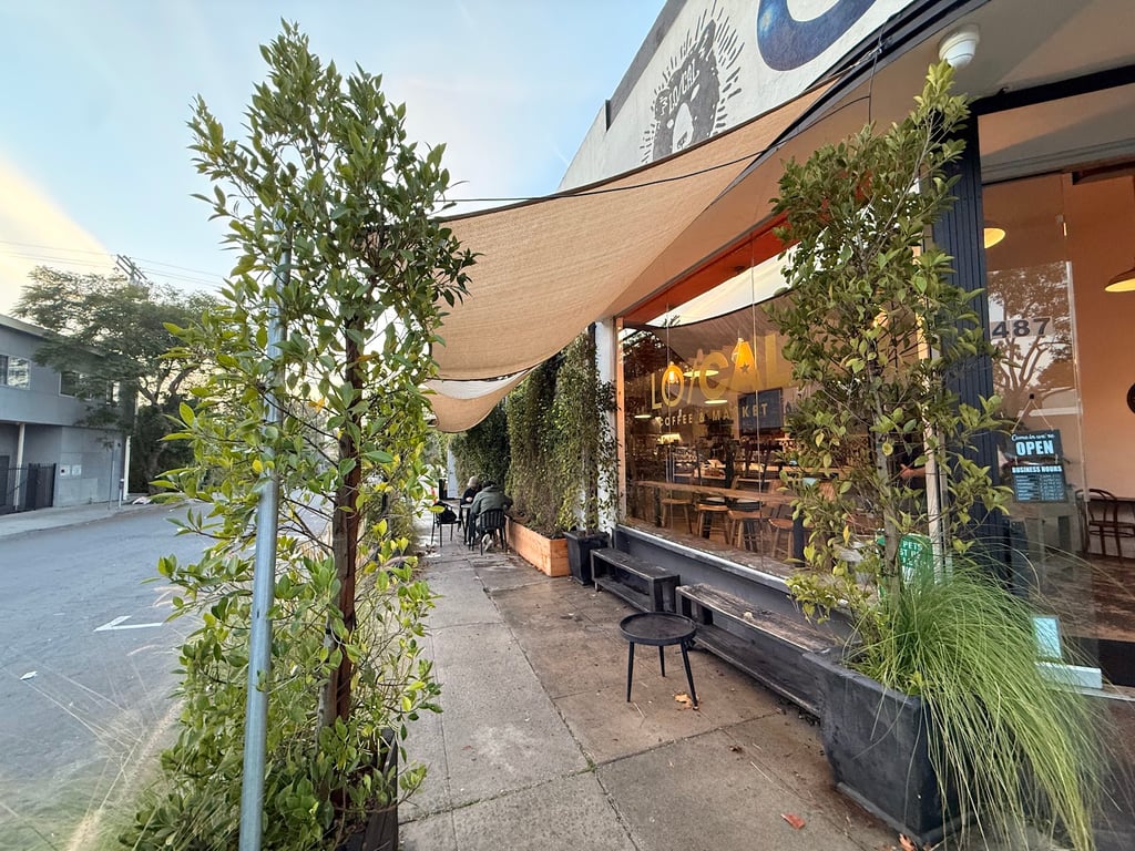 Lo/Cal Coffee & Market – Fairfax