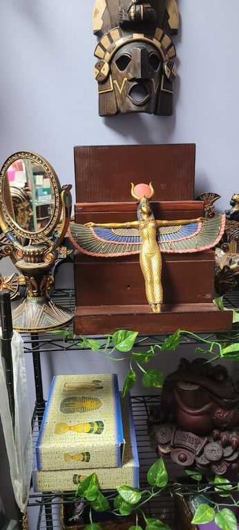 Mystic Treasures