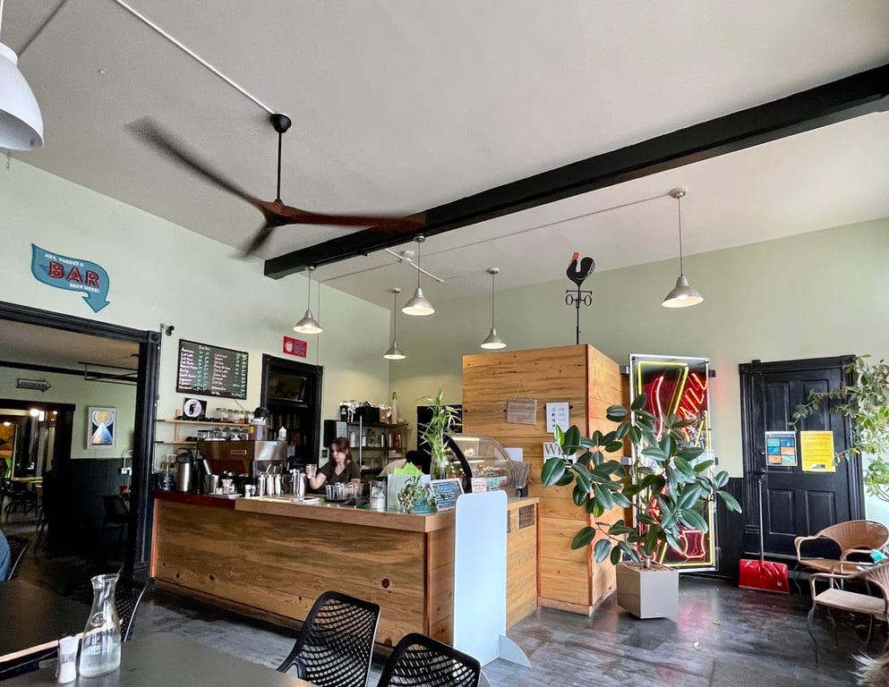 Hummingbird Cafe