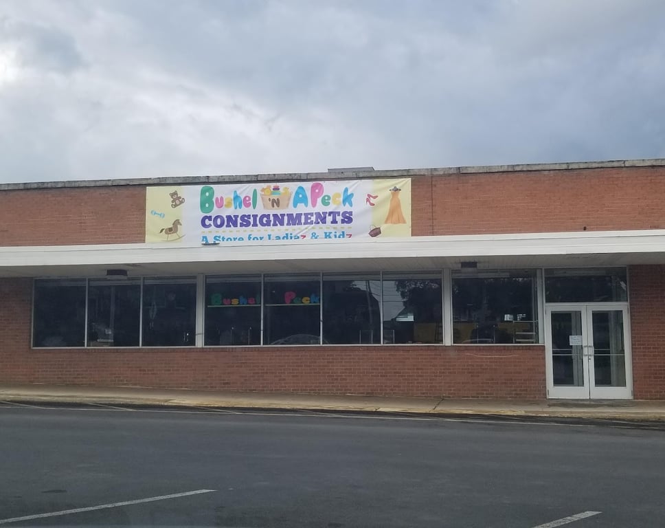 Bushel ‘n A Peck Consignments