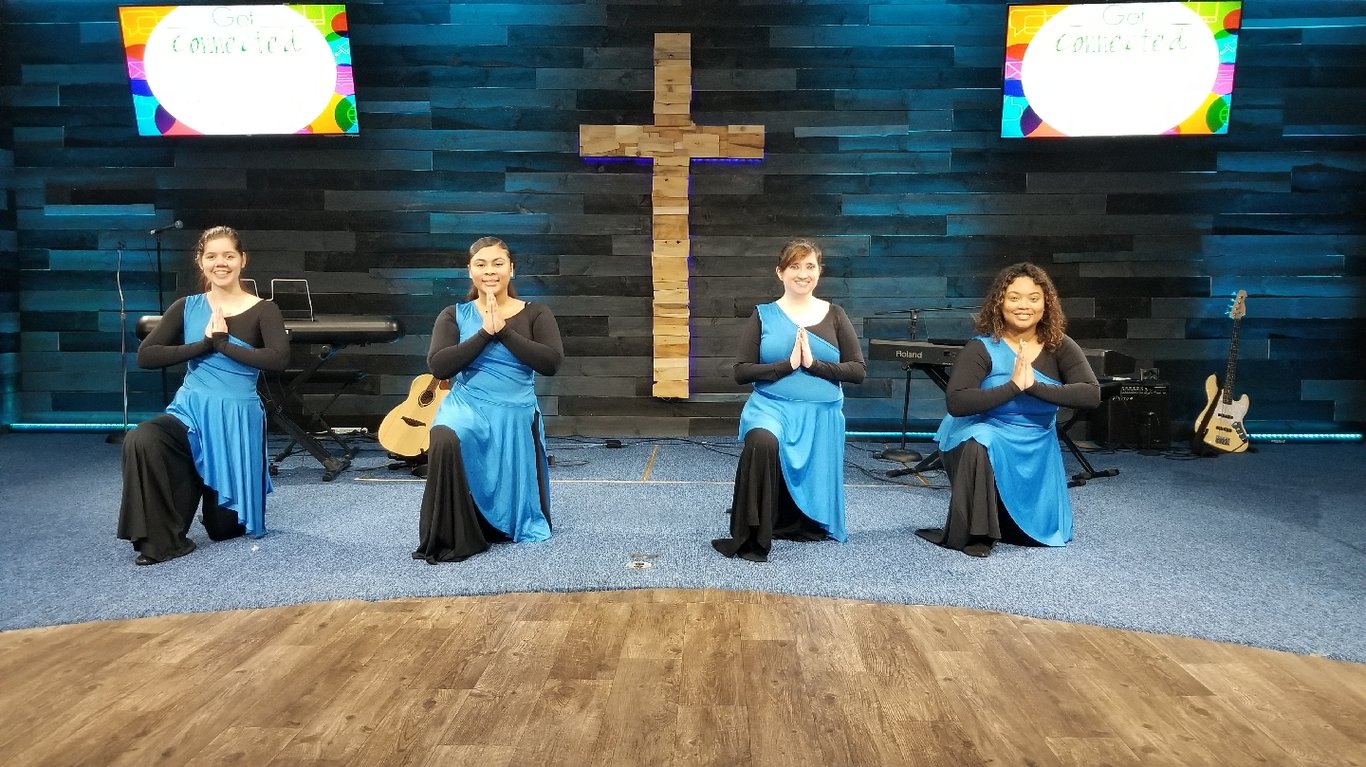 The Crossroads Church