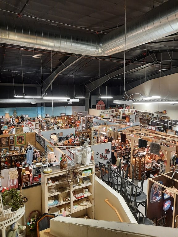 Fargo Antiques & Repurposed Market